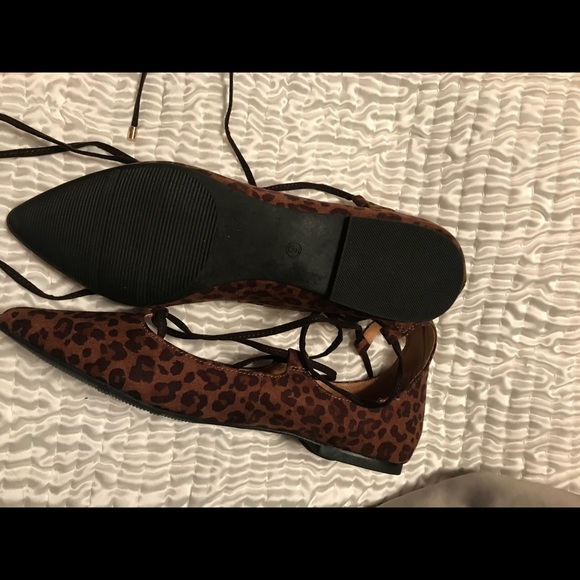 Ann Taylor LOFT Flats - Picture 3 of 7